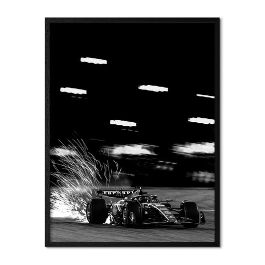Formula 1 - Racing at Night